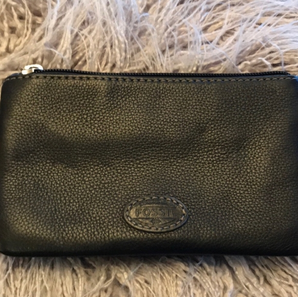 Fossil Black Leather Wallet/Wristlet - Picture 3 of 5